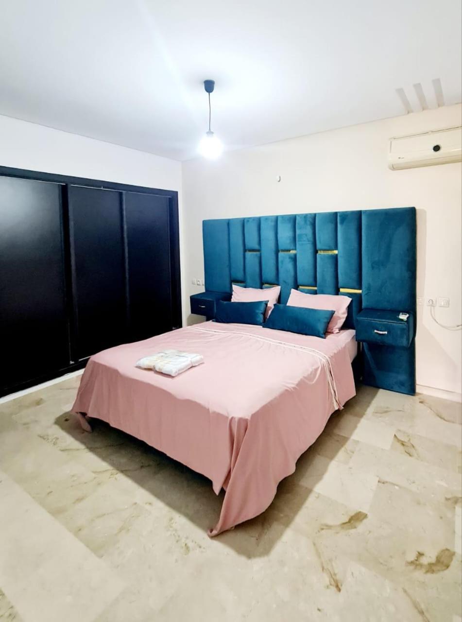 Fes Urban Apartment - Urban Elegance With Garden And Pool Access Buitenkant foto