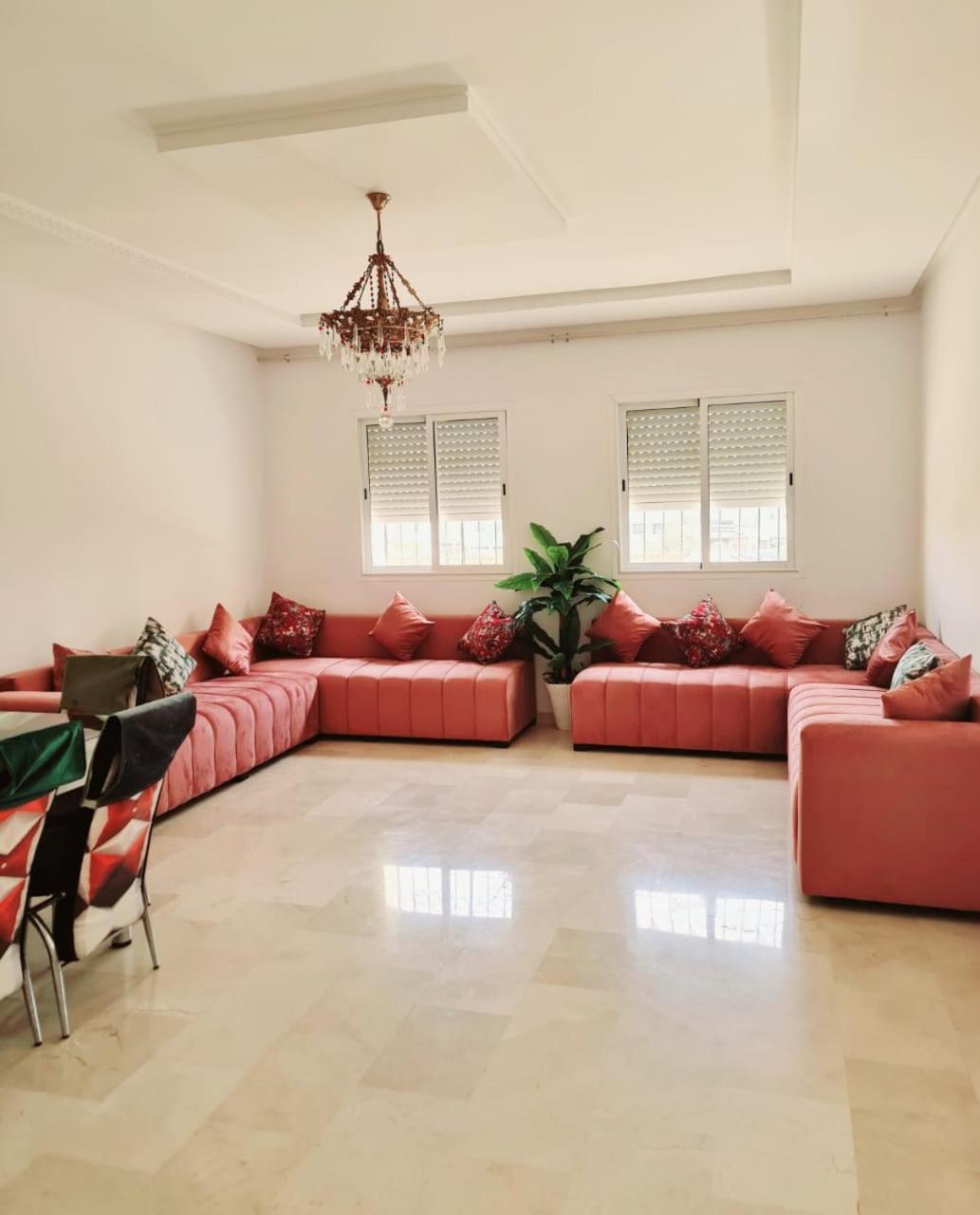 Fes Urban Apartment - Urban Elegance With Garden And Pool Access Buitenkant foto